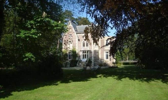 La Chapelle-sur-Dun House | Chalet Du Bel Event