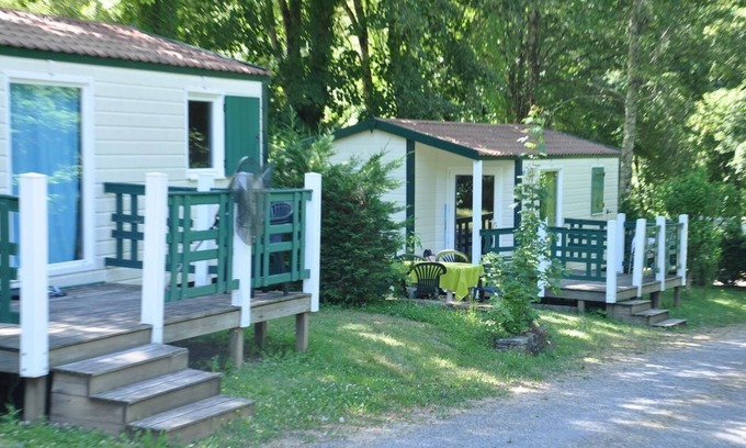 Payzac Ski Chalet | Chalet 'Du Moulin Du Châtain 1' with Shared Pool, Private Terrace and Shared Garden