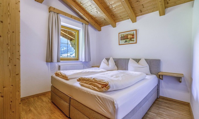 Neustift Im Stubaital Apartment | Chalet in Stubai Valley near Ski Slopes