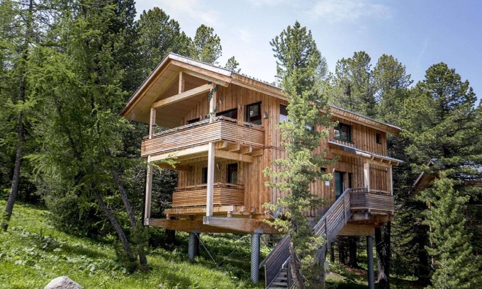 Turracher Hohe Ski Chalet | Chalet in Alps near Ski Slopes & Sauna