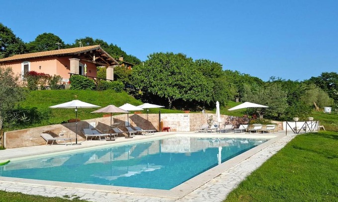 Bolsena Apartment | Chalet in Bolsena with terrace