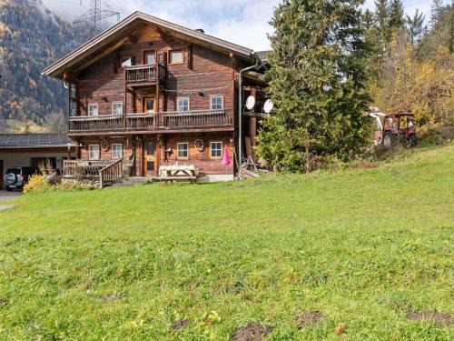 Matrei in Osttirol House | Chalet in Matrei near Ski Lift & Bus