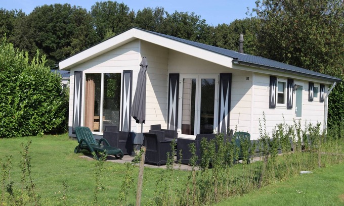 Udenhout Ski Chalet | Chalet in Netherlands with Pool & Playground