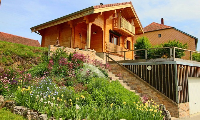 Rochejean Ski Chalet | Chalet in quiet resort Métabief Jura mountains