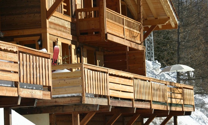 Isola Ski Chalet | Chalet in the Chalets du Mercantour residence
