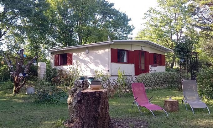 Epeigne-les-Bois Ski Chalet | Chalet in the heart of nature, ideally located for visiting the Loire castles.