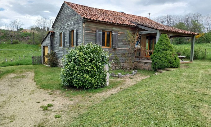 Le Malzieu-Forain Ski Chalet | Chalet Indépendant sur Terrain Clos de 500m² Avec vue sur L'aubrac et le Lioran