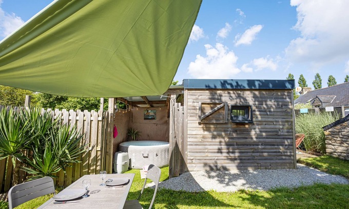 Monterblanc Ski Chalet | Chalet 'L'atypic' with Private Terrace, Private Garden