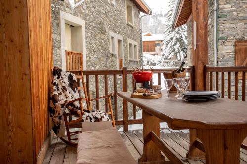 Saint-Marcel Ski Chalet | Chalet Laura