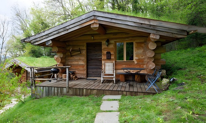 Collonges-sous-Saleve House | Chalet 'Les Convers' with Mountain View, Wi-Fi and Air Conditioning