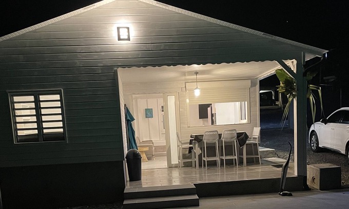 Saint-Joseph Ski Chalet | Chalet Le Havre green