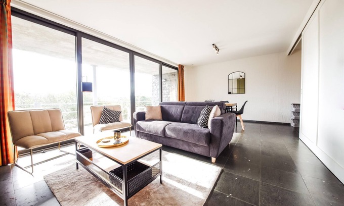 Barvaux Apartment | Chalet near Durbuy with Pool & Nature Trails
