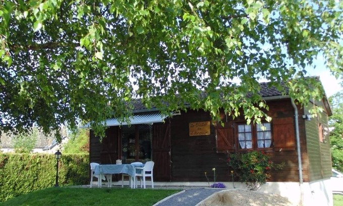Toulon-sur-Arroux Ski Chalet | Chalet Paisible en Impasse sur les Rives de la Rivière Arroux