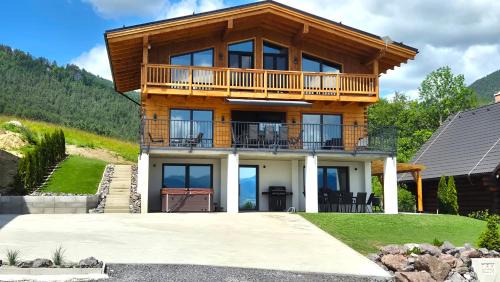 Izipovce Villa | Chalet Panorama
