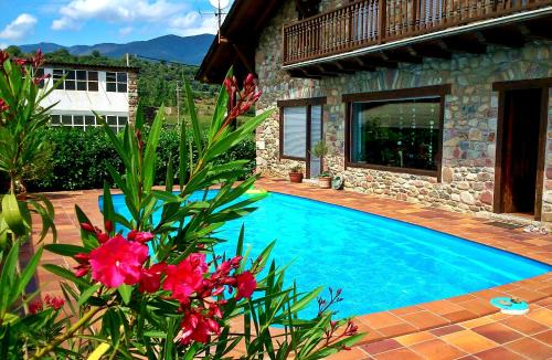 Castellciutat Bed & Breakfast | Chalet "Rec dels Noguers"