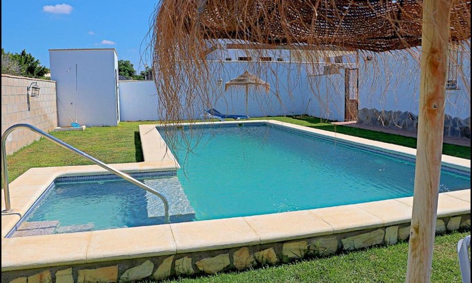 Conil de la Frontera Ski Chalet | Chalet Ruperto