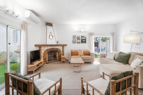 Pobles del Sud House | Chalet Saler