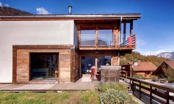 Sallanches Ski Chalet | Chalet Spa (sauna- jacuzzi) breathtaking Mont Blanc view