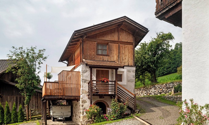 Feldthurns Ski Chalet | Chalet 'Stieber' with Mountain View, Private Terrace and Wi-Fi