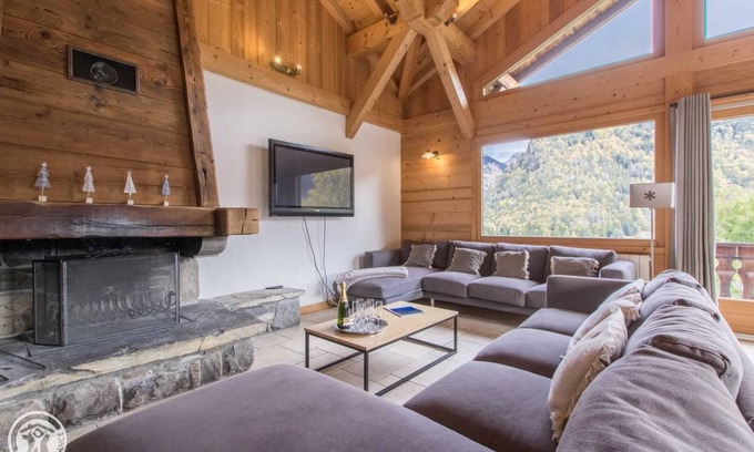 Morzine Ski Chalet | Chalet, stunning view, outdoor spa, sauna