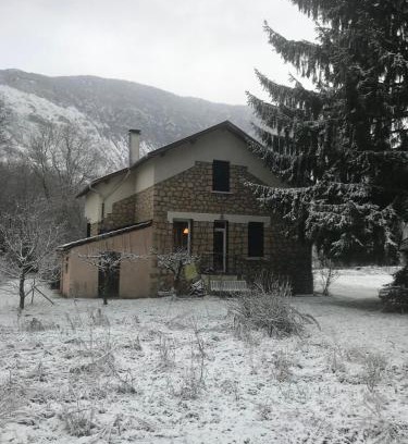Vebre Ski Chalet | CHALET Tout Confort Proche d AX 3 Domaines