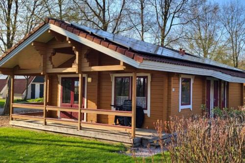 Gramsbergen Ski Chalet | Chalet Uppsala, Plus Sauna