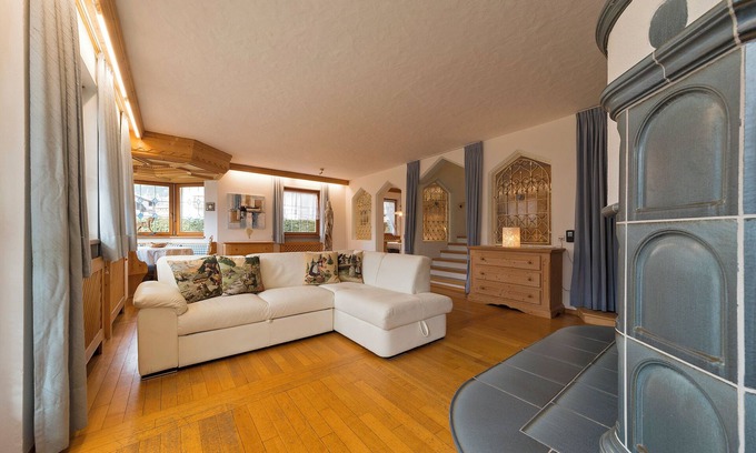 San Candido Ski Chalet | Chalet Villa "Lercher" with Mountain View, Garden, Terrace & Wi-Fi