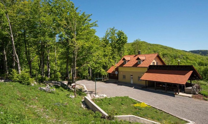 Senj Ski Chalet | Chalet Vršak by Interhome