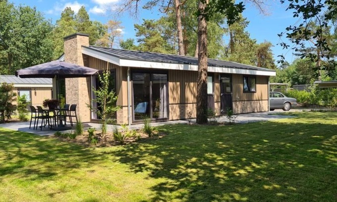Schaarsbergen House | Chalet with 2 bedrooms and a terrace