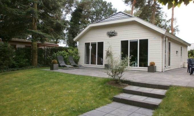 Lochem House | Chalet with 2 bedrooms and patio