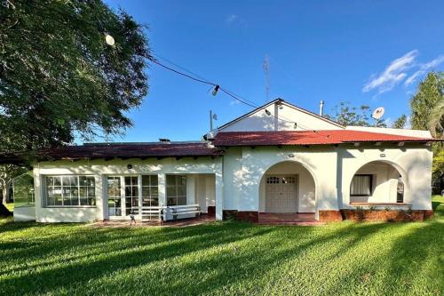 Federacion House | Chalet zona Norte con salida al lago "Casa Lila"