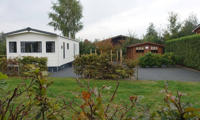 Rheezerveen Ski Chalet | Chalet Zonnezicht 4 pers. fun for young & old on Christian family campsite
