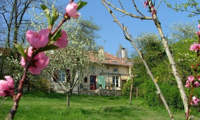 Seigneulles Cottage | Chaleureuse maison de campagne avec jardin, proche Voie Sacrée, pour vacances paisibles entre Verdun et Bar-le-Duc
