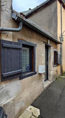 Beaumont-sur-Sarthe House | Chaleureuse petite maison de bourg