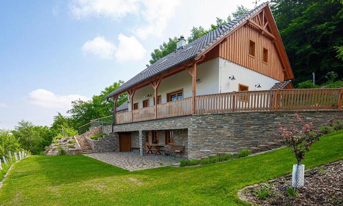 Vapenice Ski Chalet | Chalupa Paseky