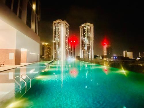 Pekeliling Apartment | Chambers Residences ZFJ World