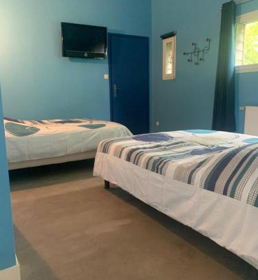 Tournehem-sur-la-Hem Bed & Breakfast | Chambre Azur