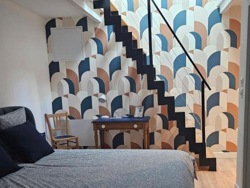 Messas Bed & Breakfast | Chambre Chambord avec piscine chauffée et parking privatif - FR-1-590-484