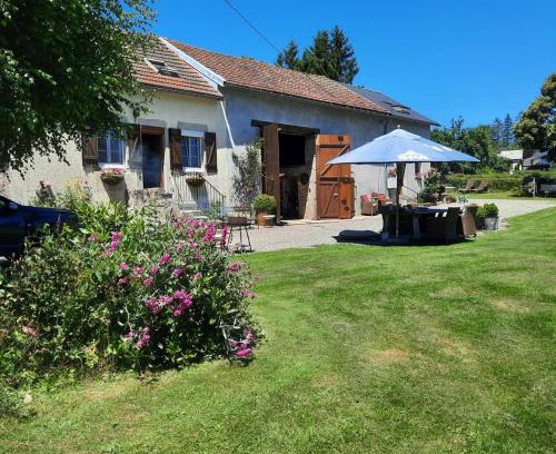 Planchez Bed & Breakfast | Chambre d'hôte Le Châtaignier
