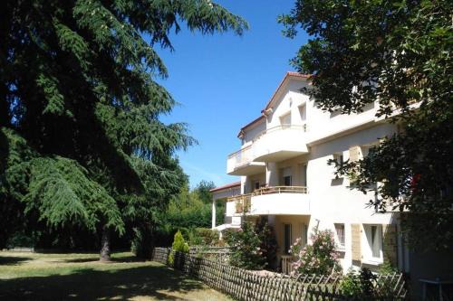 Annonay Bed & Breakfast | Chambre d'hôte Les Cottages de Sainte Émilie