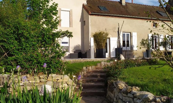 Saint-Remy-en-Rollat House | Chambre dans colombier à 10 mn de Vichy