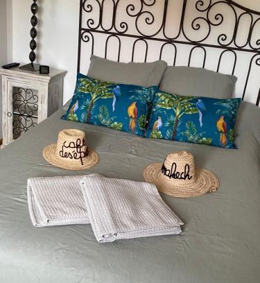 Mont-Saint-Eloi Bed & Breakfast | Chambre des Tours