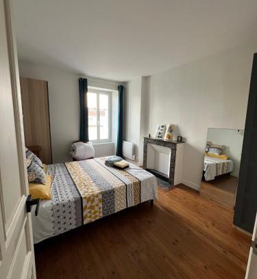 Saint-Laurent-des-Autels House | Chambre cosy chez l'habitant - cœur du village