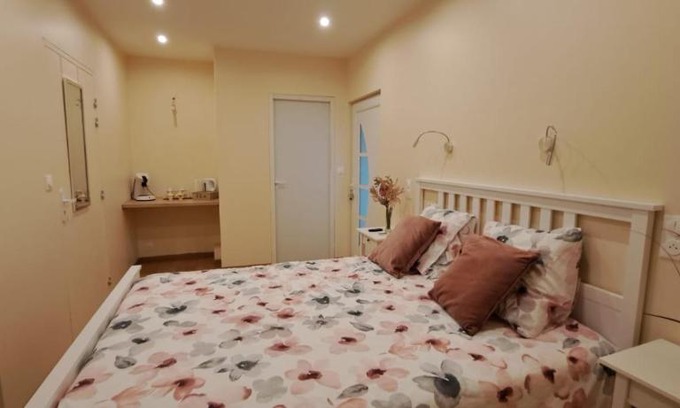 Amplepuis House | Chambre indépendante SDB privative à Amplepuis