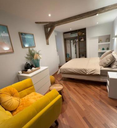 Domagne House | Chambre privée avec salle de bain