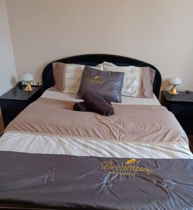 Charmes Bed & Breakfast | chambre privée dans une maison familiale