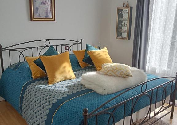 Chasseneuil-sur-Bonnieure House | Chambre privative avec salle d'eau