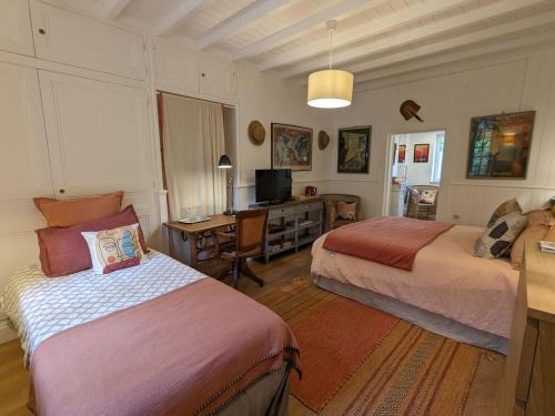 Presnoy Bed & Breakfast | Chambre spacieuse, entrée privée, animaux admis, WiFi - FR-1-590-513
