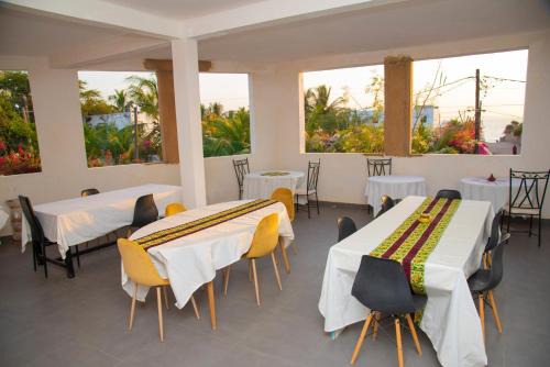 Saly Niakhniakhal House | Chambres D'hôtes à louer Villa Luciana