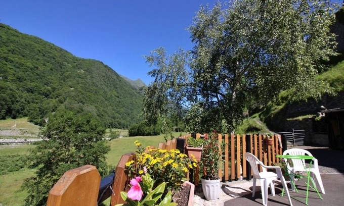 Saligos Bed & Breakfast | Chambres d'Hôtes La Munia